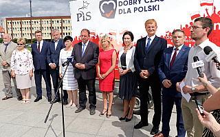 Kandydaci PiS w wyborach do Sejmu zaprezentowali się na olsztyńskim Placu Solidarności. „Jest jeszcze wiele do zrobienia”